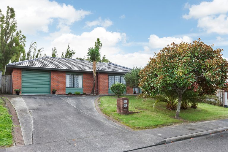 Photo of property in 65a Harmel Road, Glendene, Auckland, 0602