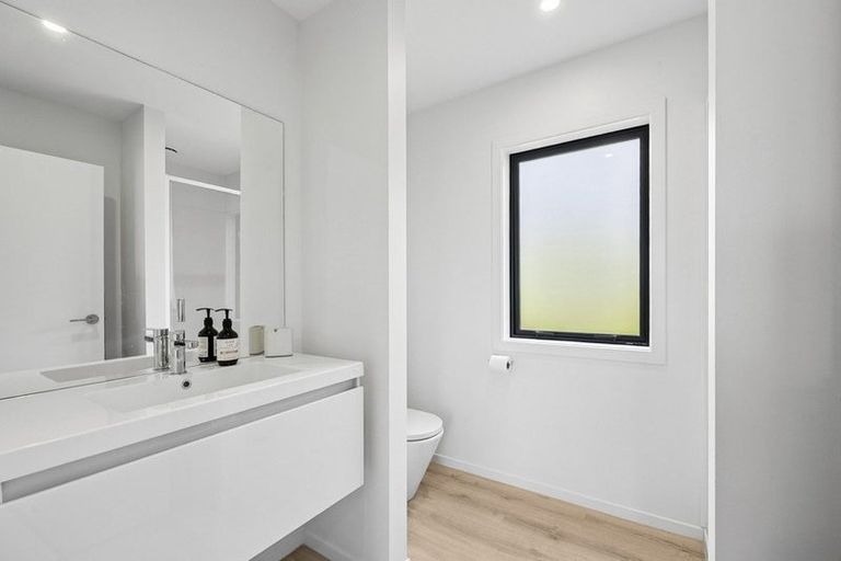 Photo of property in 6 Batham Way, Broad Bay, Dunedin, 9014