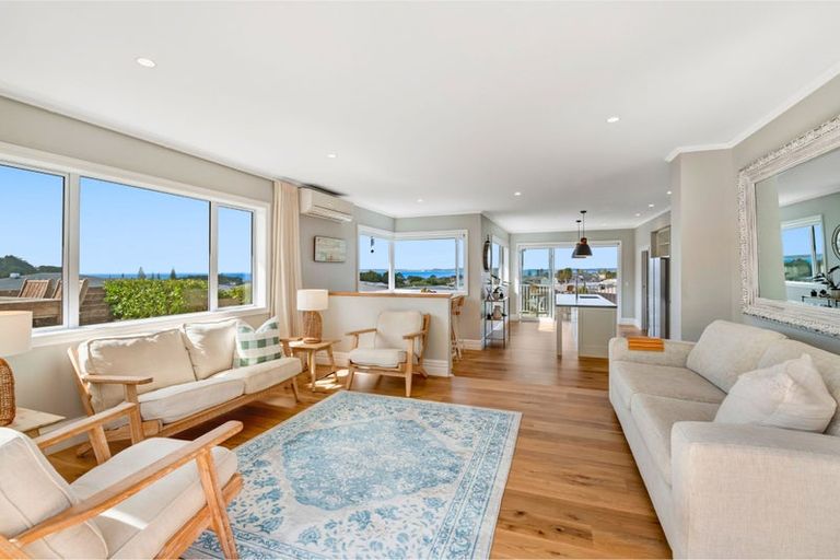 Photo of property in 63 Landmark Terrace, Orewa, 0931