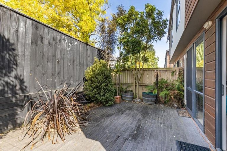 Photo of property in 16 Rochdale Way, Stoke, Nelson, 7011