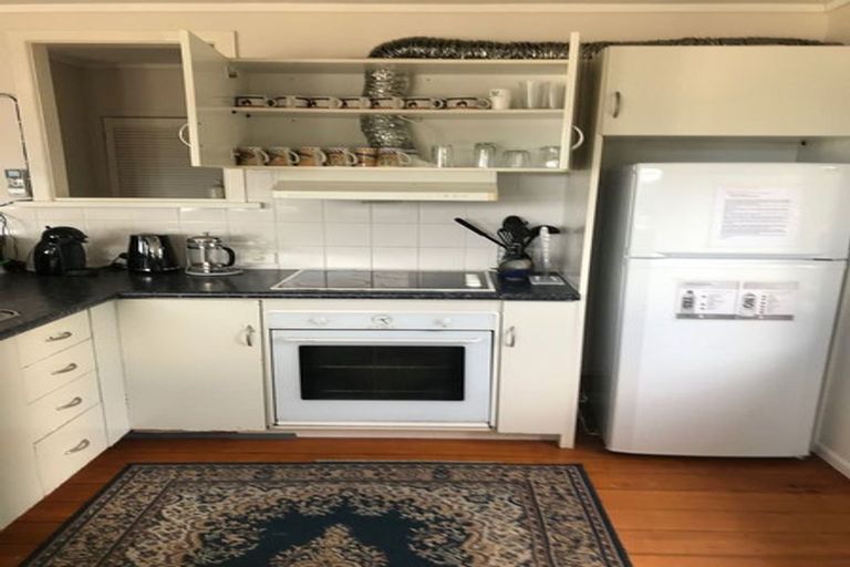 Photo of property in 7 Onslow Road, Khandallah, Wellington, 6035