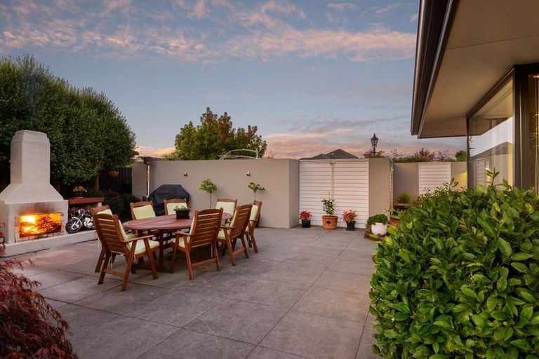 Photo of property in 2 Parkview Lane, Prebbleton, 7604