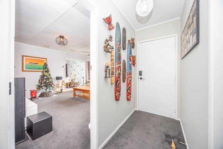 Photo of property in 56 Karen Crescent, Dinsdale, Hamilton, 3204