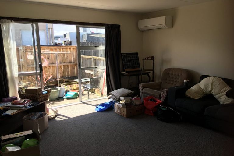 Photo of property in 20j Oxford Street, South Dunedin, Dunedin, 9012