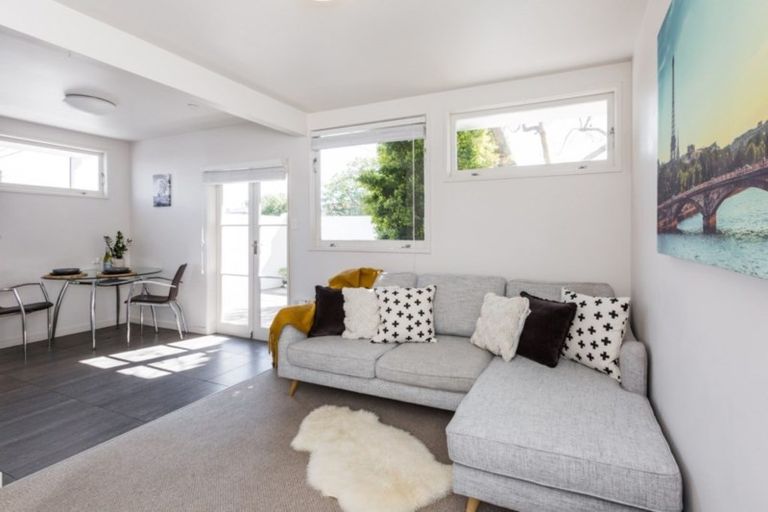 Photo of property in 138d Charles Street, Westshore, Napier, 4110