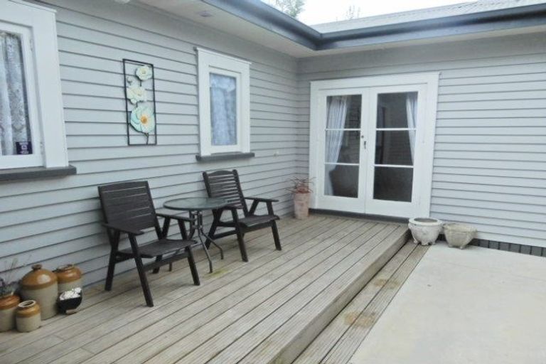 Photo of property in 2 Porritt Place, Putaruru, 3411