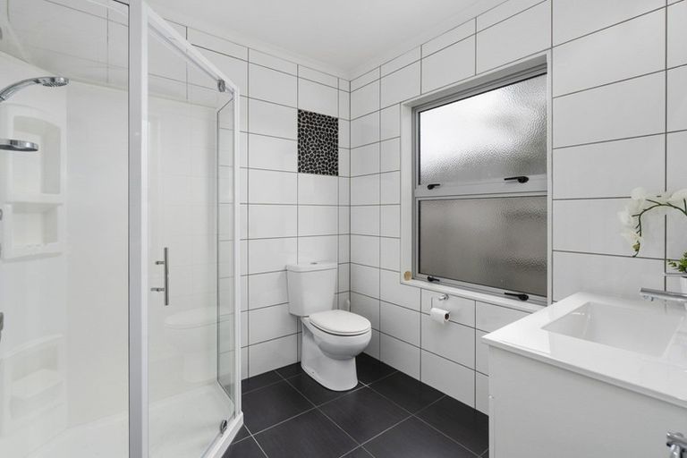 Photo of property in 7 Galea Grove, Kelvin Grove, Palmerston North, 4414