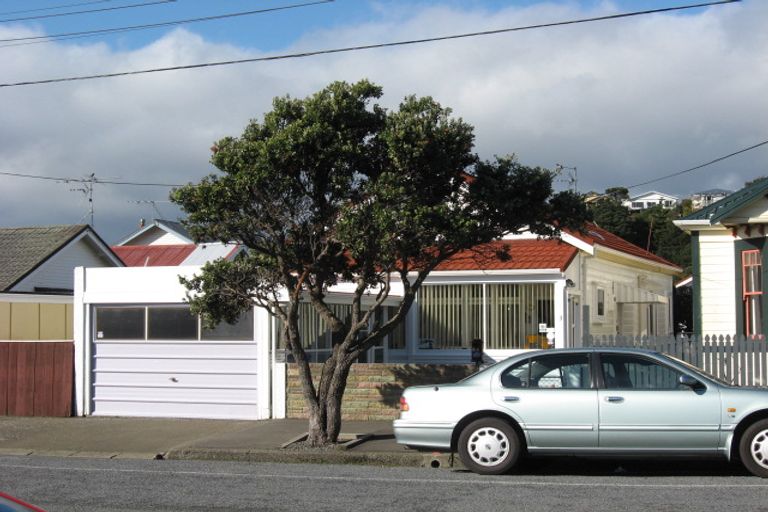 Photo of property in 3 Te Whiti Street, Kilbirnie, Wellington, 6022