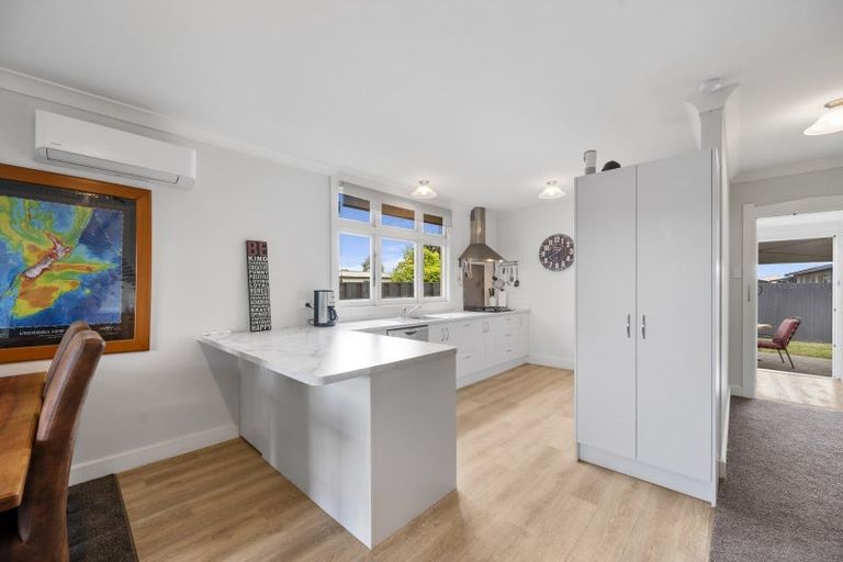 Photo of property in 106 Meeanee Road, Taradale, Napier, 4112