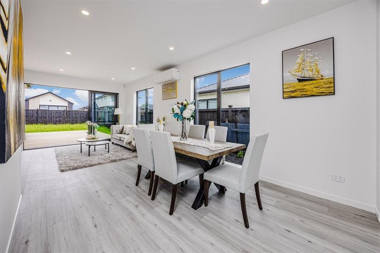 Photo of property in 42 Kakano Street, Clevedon, 2582