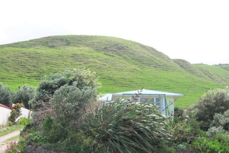 Photo of property in 89 Moana Road, Okitu, Gisborne, 4010