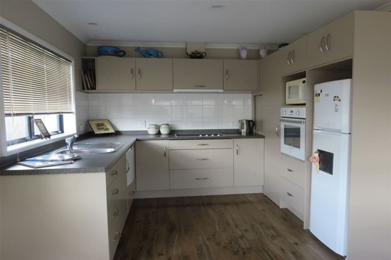 Photo of property in 1 Martin Harvey Street, Levin, 5510