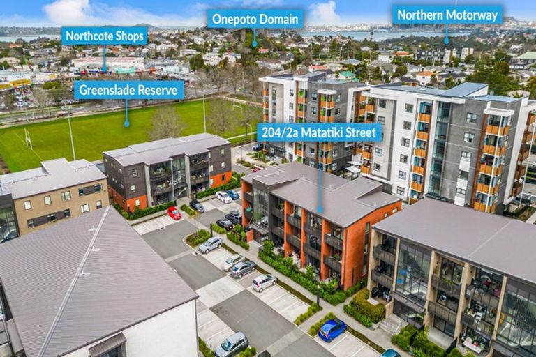 Photo of property in 204/2a Matatiki Street, Northcote, Auckland, 0627