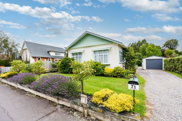 Photo of property in 71 Main Road, Fairfield, Dunedin, 9018