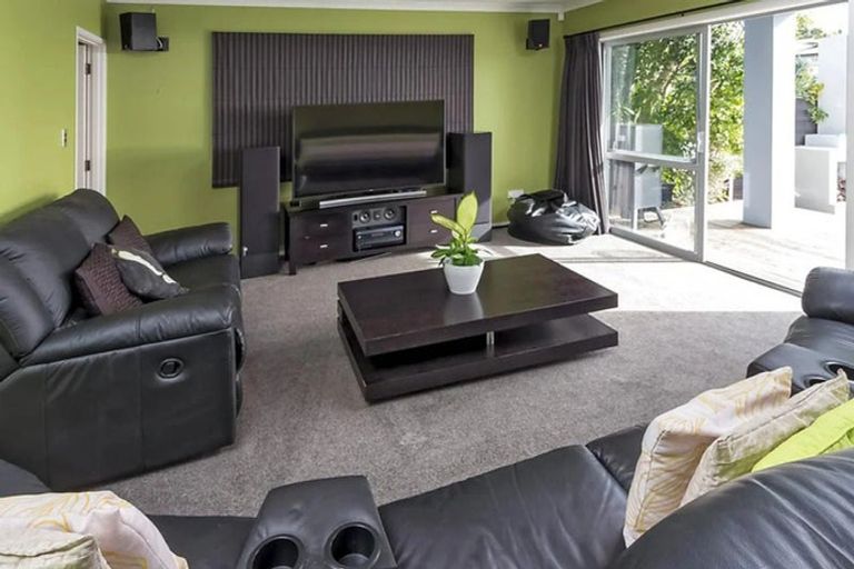 Photo of property in 12 Haseler Crescent, Howick, Auckland, 2014