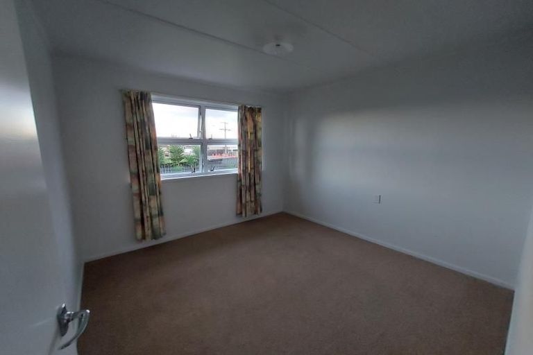 Photo of property in 1 Tania Place, Tikipunga, Whangarei, 0112