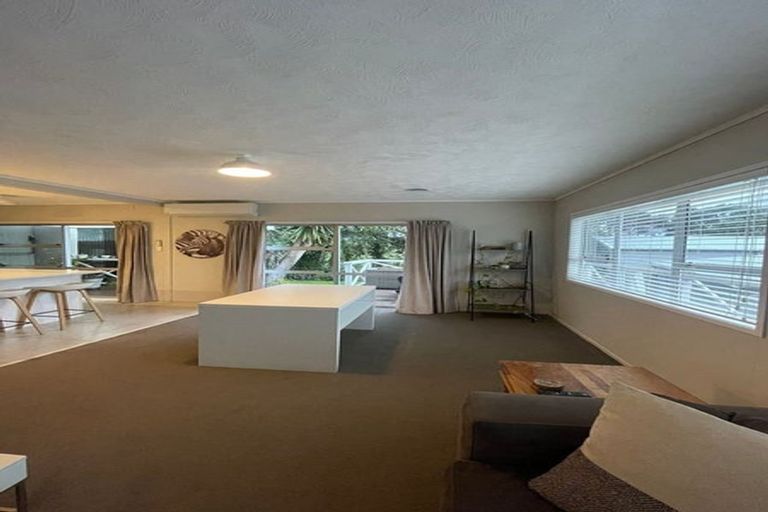 Photo of property in 3 Miro Street, New Lynn, Auckland, 0600