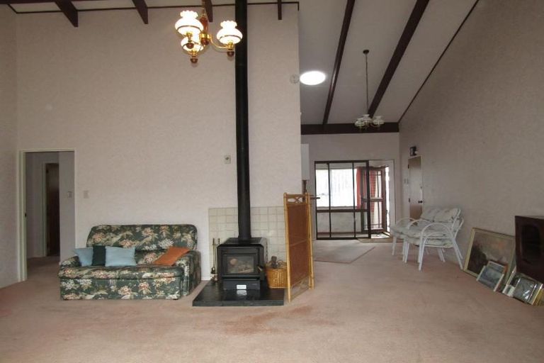 Photo of property in 1/10 Reeves Road, Acacia Bay, Taupo, 3330