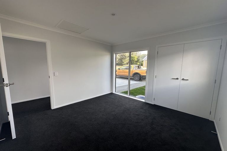 Photo of property in 26 Koru Loop, Paraparaumu, 5032