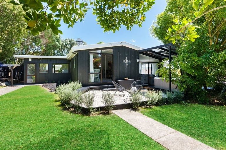 Photo of property in 55b Salisbury Road, Birkdale, Auckland, 0626