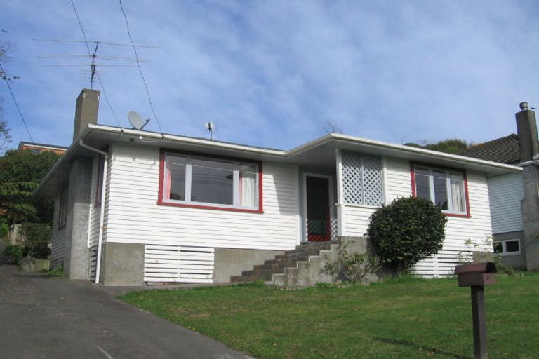 Photo of property in 45a Larsen Crescent, Tawa, Wellington, 5028