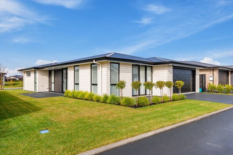 Photo of property in 24 Bastille Court, Rangatira Park, Taupo, 3330