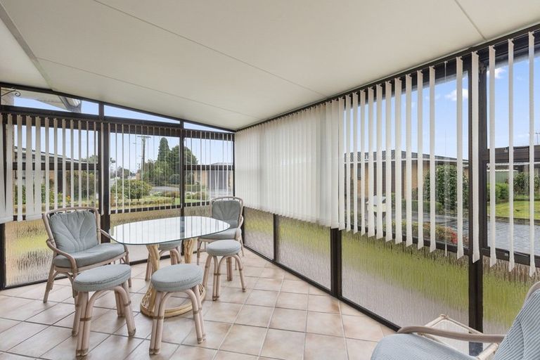 Photo of property in 4 Nikau Place, Otaki, 5512