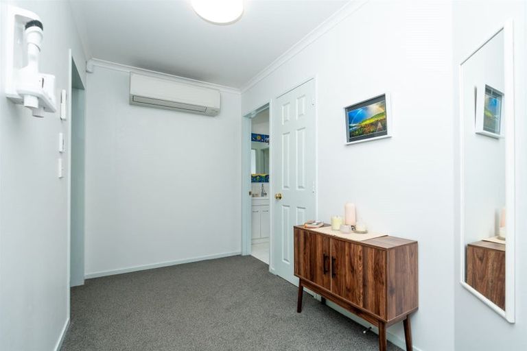 Photo of property in 103 Dixon Road, Glenview, Hamilton, 3206