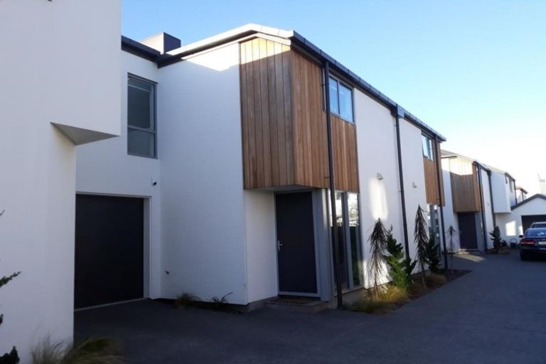 Photo of property in 480b Manchester Street, St Albans, Christchurch, 8014