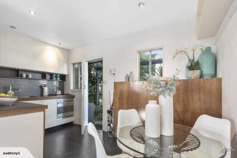 Photo of property in 4/10 George Street, Mount Eden, Auckland, 1024