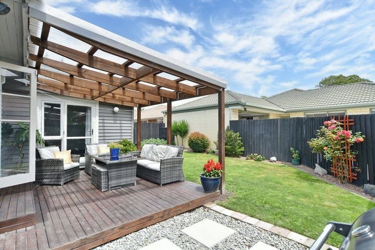 Photo of property in 93 Bassett Street, Burwood, Christchurch, 8083
