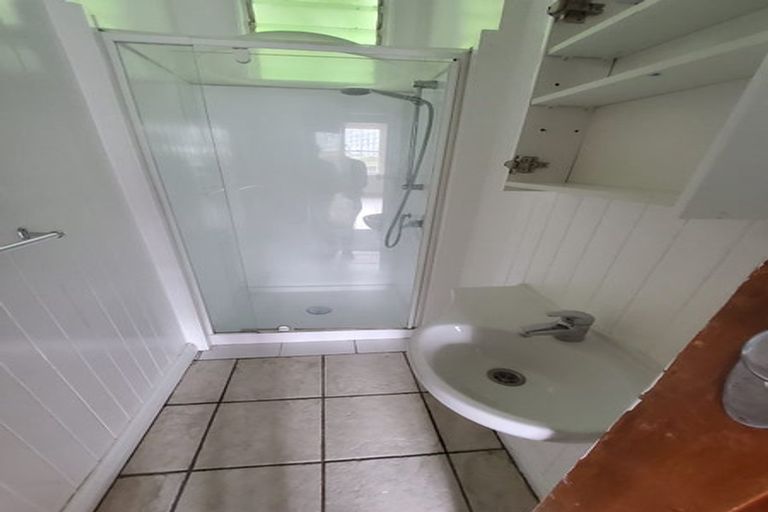 Photo of property in 48 Aurora Terrace, Kelburn, Wellington, 6012