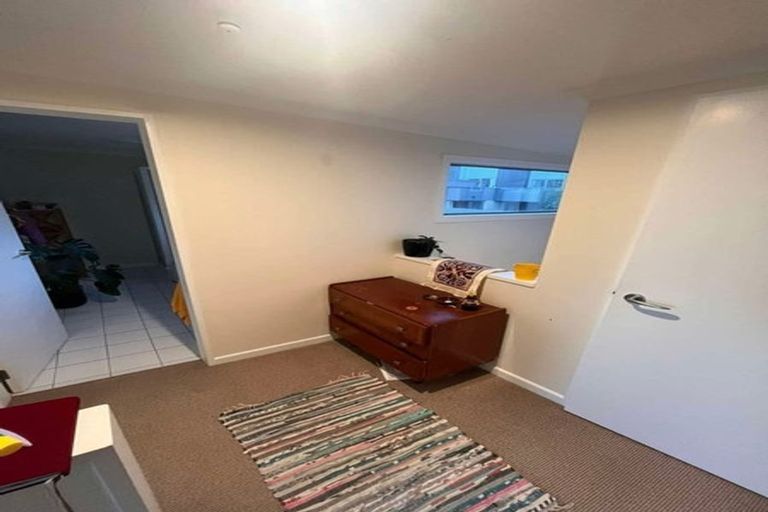 Photo of property in 3/27 The Rigi, Northland, Wellington, 6012