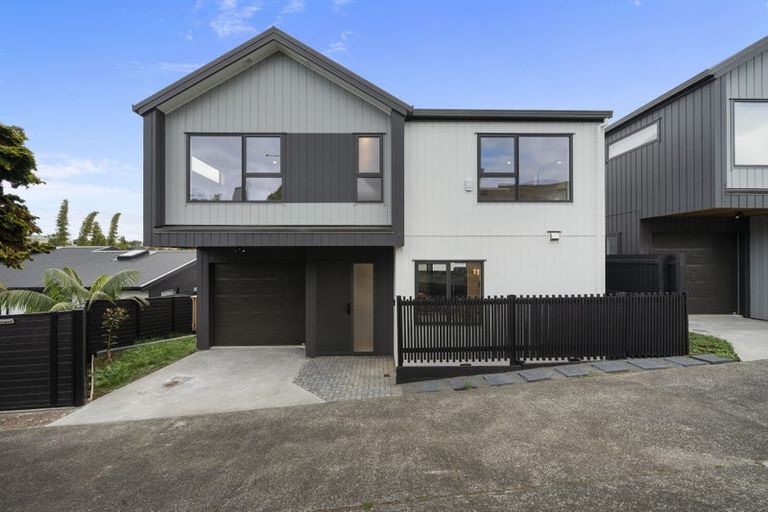 Photo of property in 94 Takutai Avenue, Half Moon Bay, Auckland, 2012