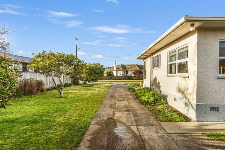 Photo of property in 15 Kea Street, Stoke, Nelson, 7011