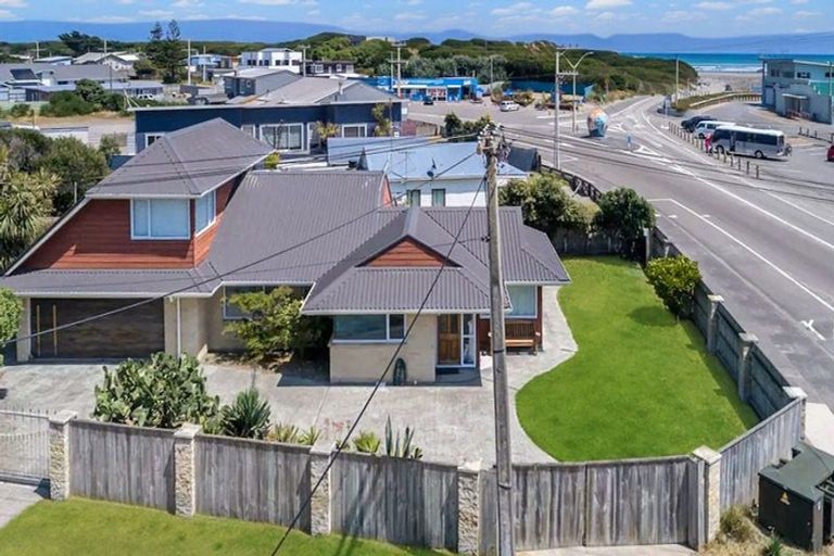 Photo of property in 9 Koputara Road, Himatangi Beach, Foxton, 4891