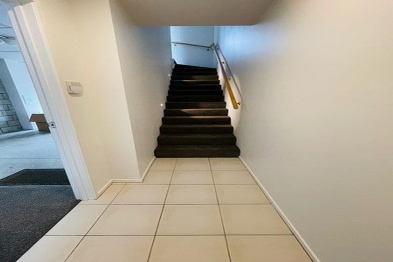 Photo of property in 59 Kirikiri Lane, East Tamaki, Auckland, 2013