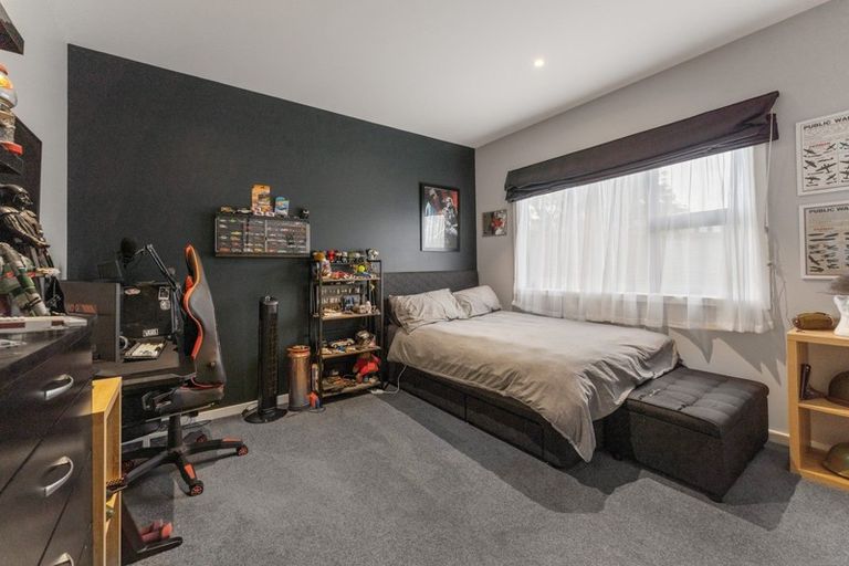 Photo of property in 13 Mo Street, Camborne, Porirua, 5026