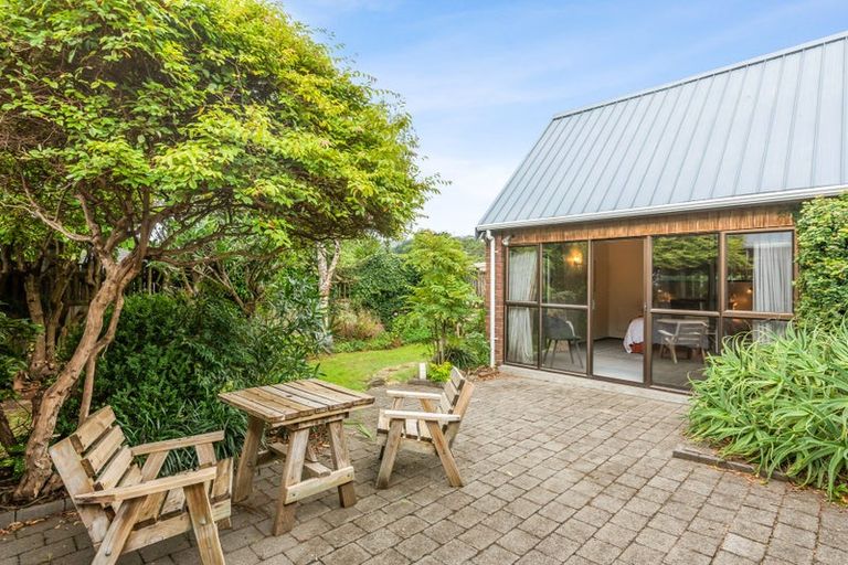 Photo of property in 100 Rimu Road, Raumati Beach, Paraparaumu, 5032
