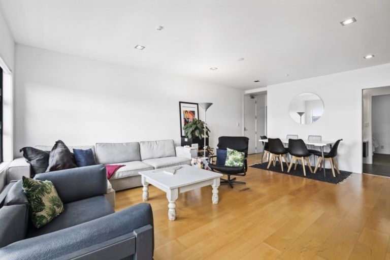Photo of property in 2d/221 Great North Road, Grey Lynn, Auckland, 1021