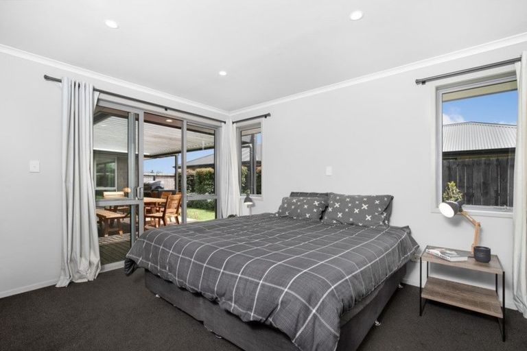 Photo of property in 4 Vivien Place, Patumahoe, Pukekohe, 2679