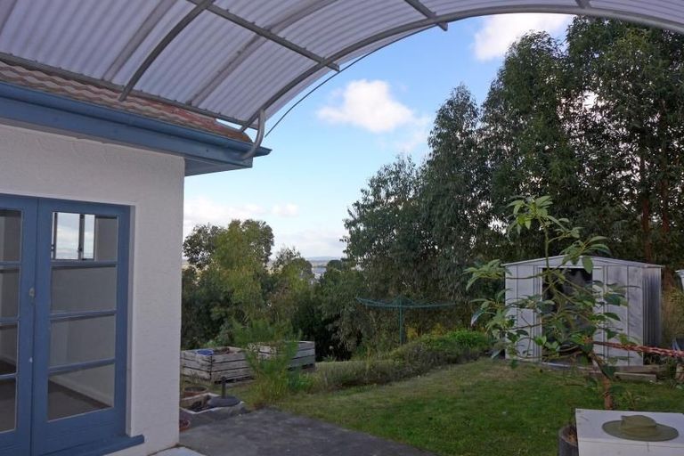 Photo of property in 38 Guys Hill Road, Hospital Hill, Napier, 4110