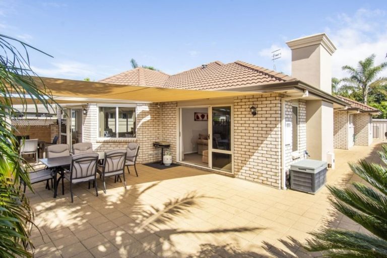 Photo of property in 34 Saint Heliers Place, Papamoa Beach, Papamoa, 3118