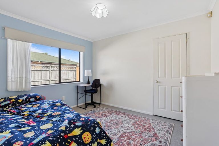 Photo of property in 9 Cottesmore Place, Huntington Park, Auckland, 2013