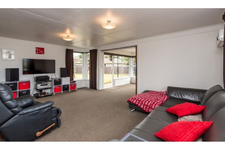 Photo of property in 9 Bronwyn Street, Mairehau, Christchurch, 8052