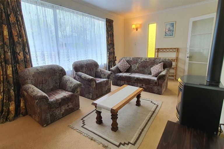 Photo of property in 8 Bond Street, Waimate, 7924