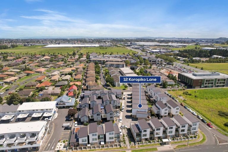 Photo of property in 12 Koropiko Lane, Flat Bush, Auckland, 2019