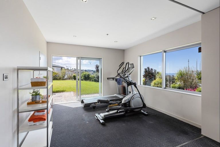 Photo of property in 24 Manhattan Rise, Orewa, 0931