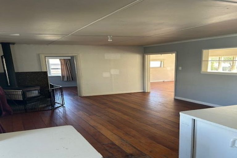 Photo of property in 41a Waitohu Valley Road, Otaki, 5512