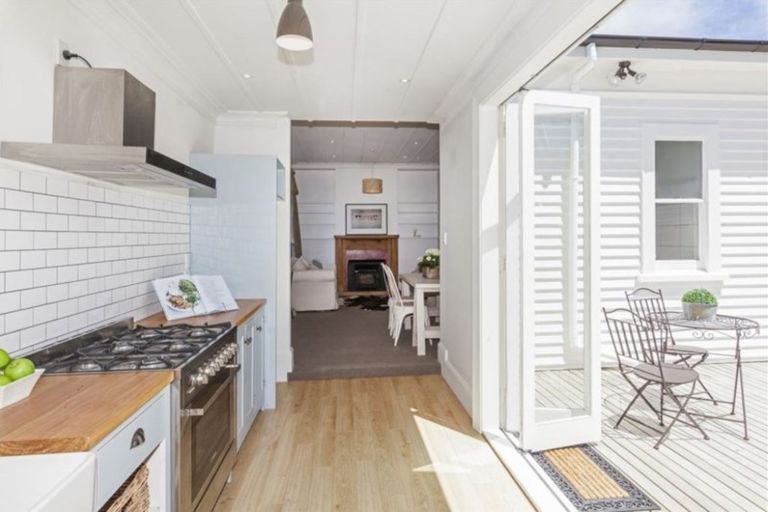 Photo of property in 60 Francis Avenue, Mairehau, Christchurch, 8013